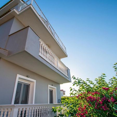 Apartamento Ammoudino Del Mare Exterior foto